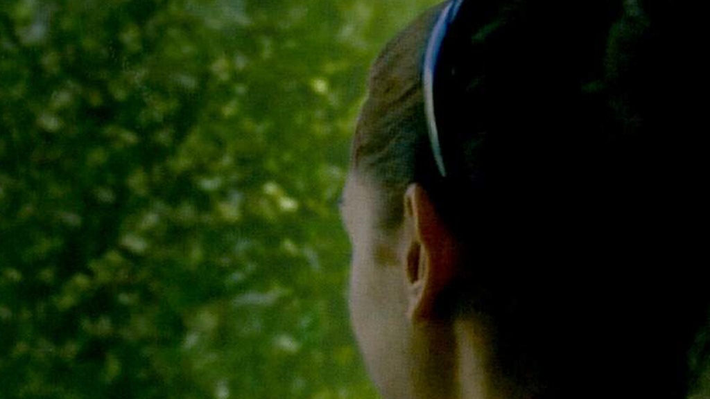 EINE JUGEND IM NAMEN DER EHRE – Wo Mädchen wenig wert sind