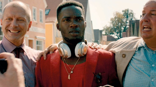 [AR02561-001] Different Bayern