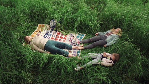 [AR03017-001] Flussbett