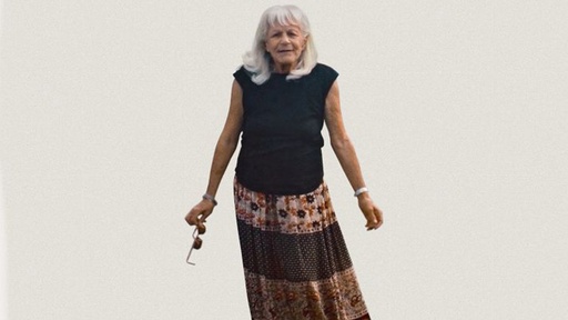 [AR02738-001] Frau Stern