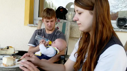 [AR02277-001] Vierzehn – Erwachsen in neun Monaten