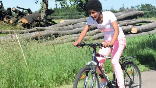 [AR02868-001] „Ich will leben, frei sein.“ Junge Flüchtlinge suchen eine neue Heimat in Deutschland